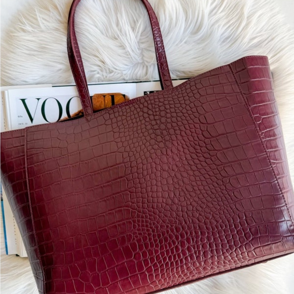 Elegant Burgundy Crocodile-Embossed Tote Bag